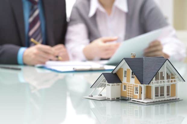 L’assurance est-elle obligatoire ou facultative pour un prêt immobilier ?